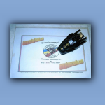 030-Da-Salvatore-e-Marco-UnOmaggioAdUnaMinid'eccezione-JohnPlayerSpecial-Driver-AyrtonSenna-01.jpg