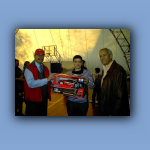 022-IlSignorRizzardi-Premia-Il-VincitoreDelCampionato-Gioco-e-Studio2008-Cat-EXPERT-Paolo-''RitiraIlPremioEnrico''.jpg